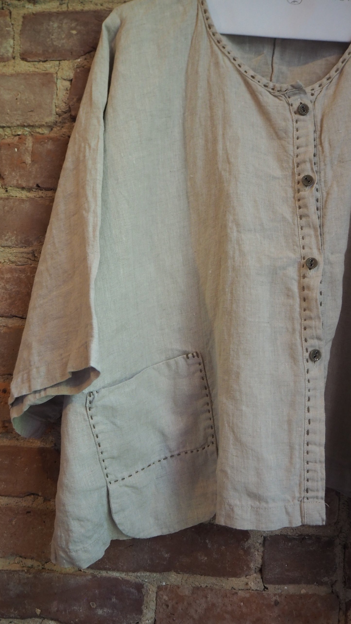 Artisan wing shirt | LES01
