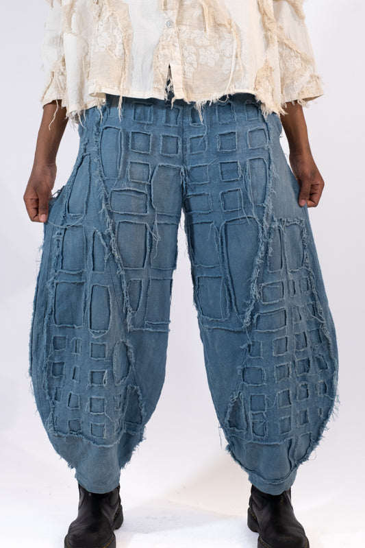 SCULPTURE PANTS