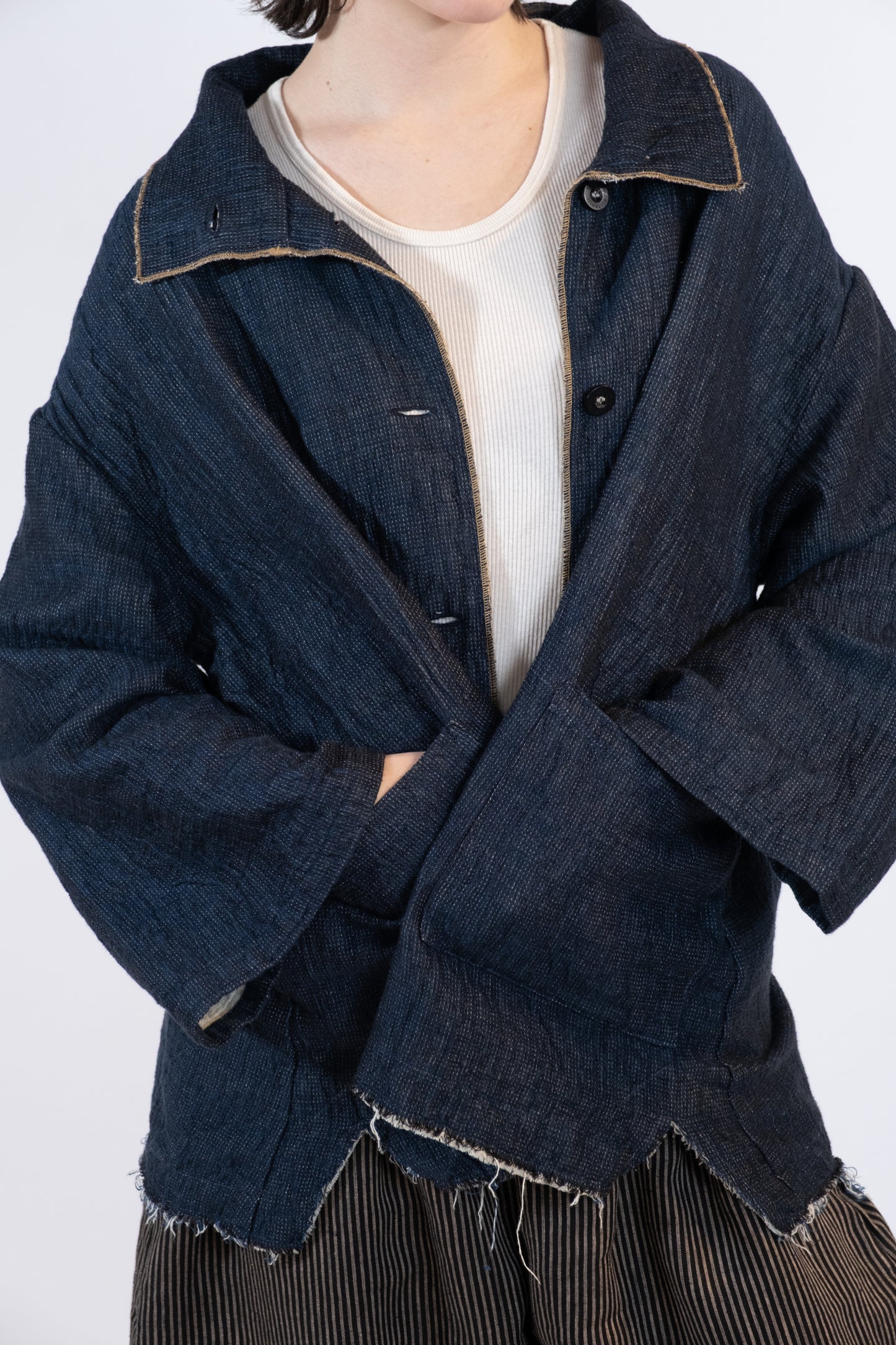 INDIGO QUIET BUTTON UP